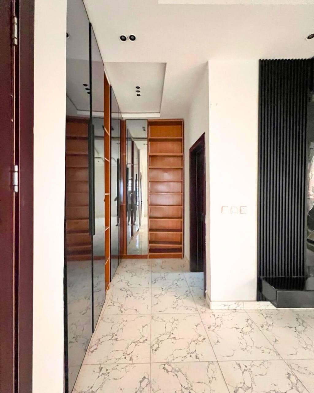 photo_5776125912817535781_y