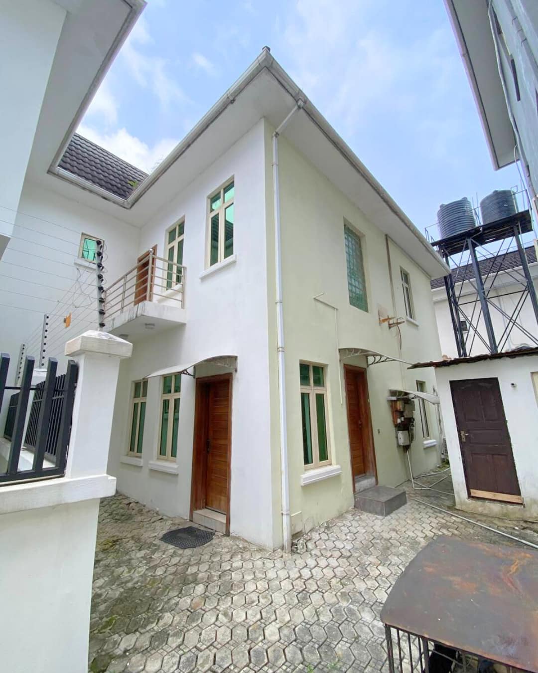 Copy of Untitled Design (49)