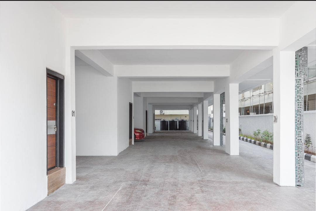 photo_5857217493821230207_y