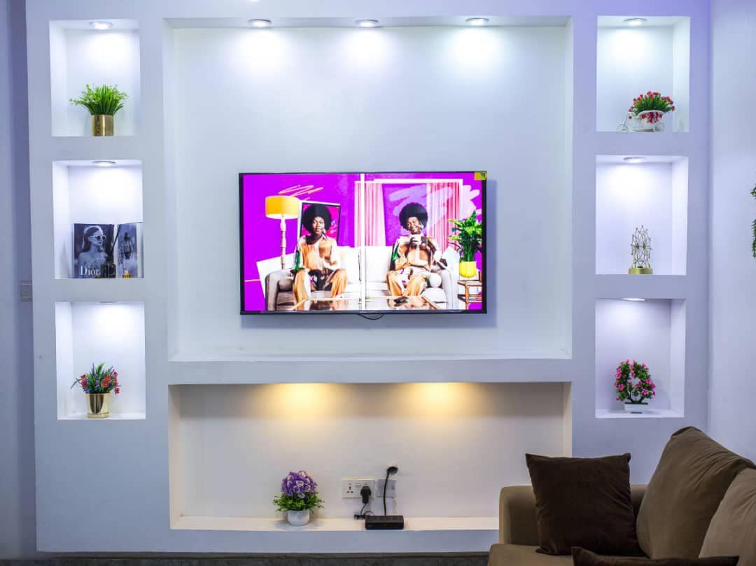 photo_6023899694196967634_y