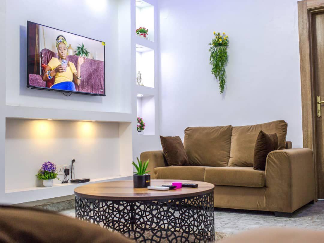 photo_6023899694196967635_y