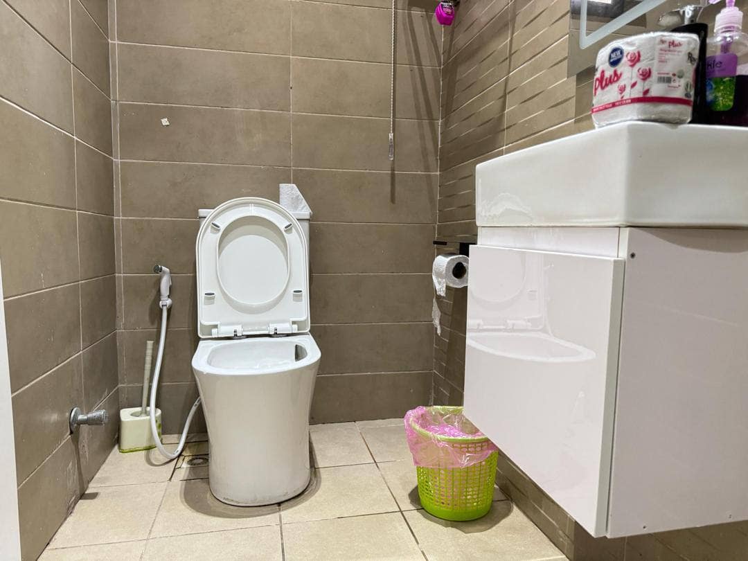 photo_5832315136000068754_y