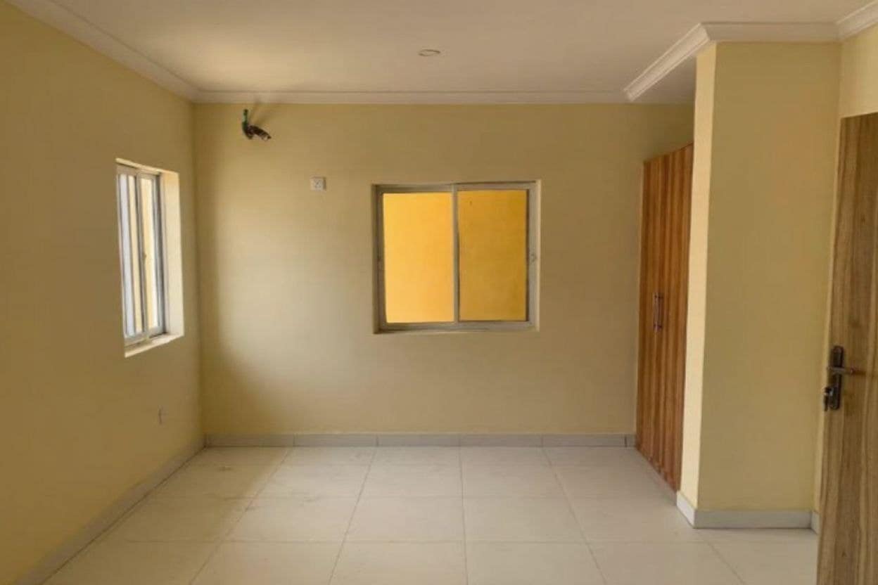 photo_6023899694196967641_y