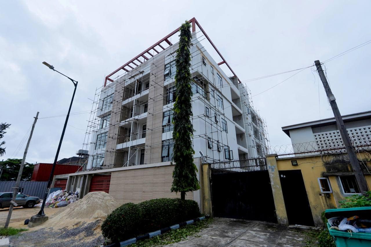 photo_5875416146427710751_y