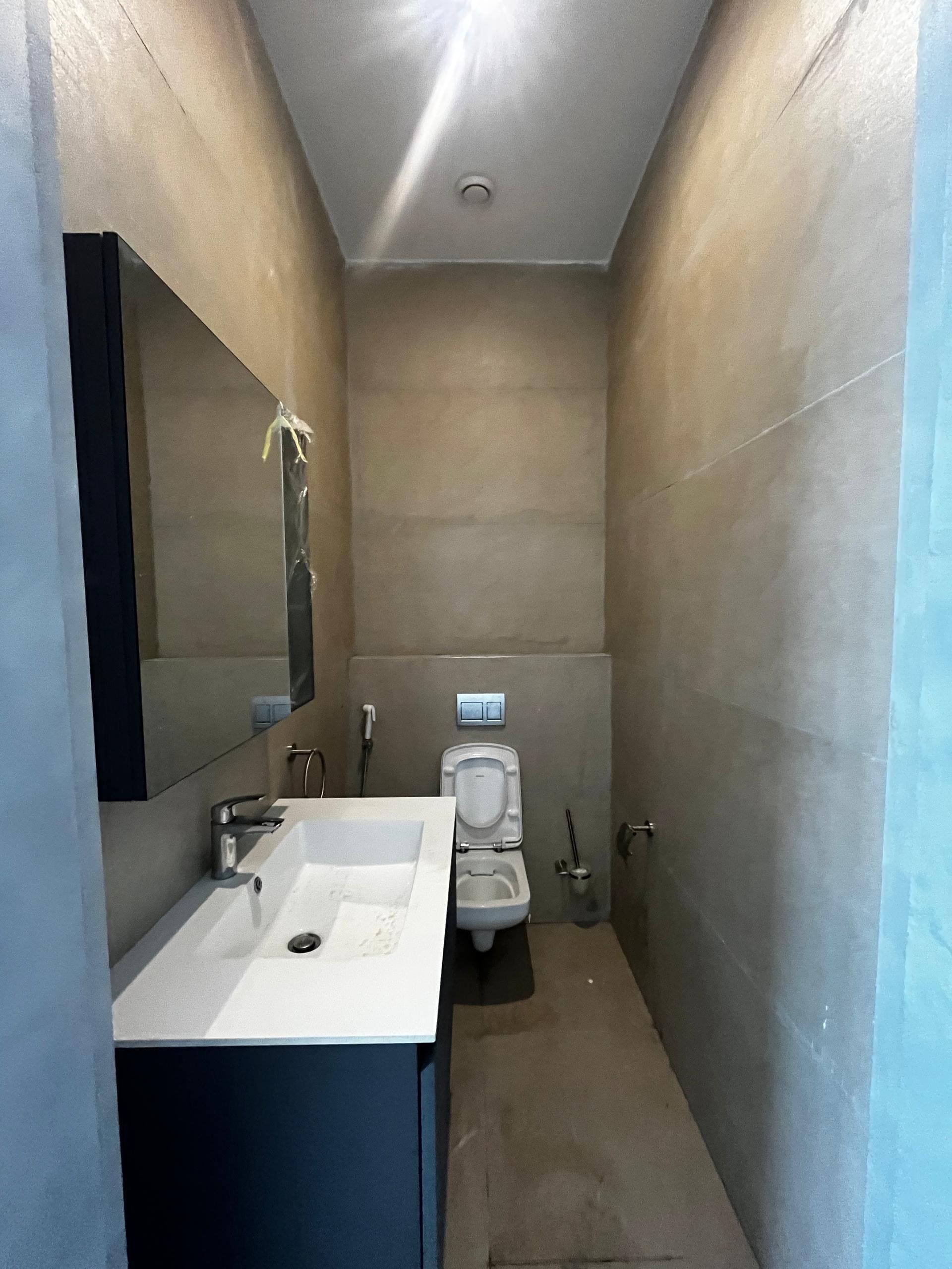 WhatsApp Image 2025-10-03 at 10.33.22 AM (1)