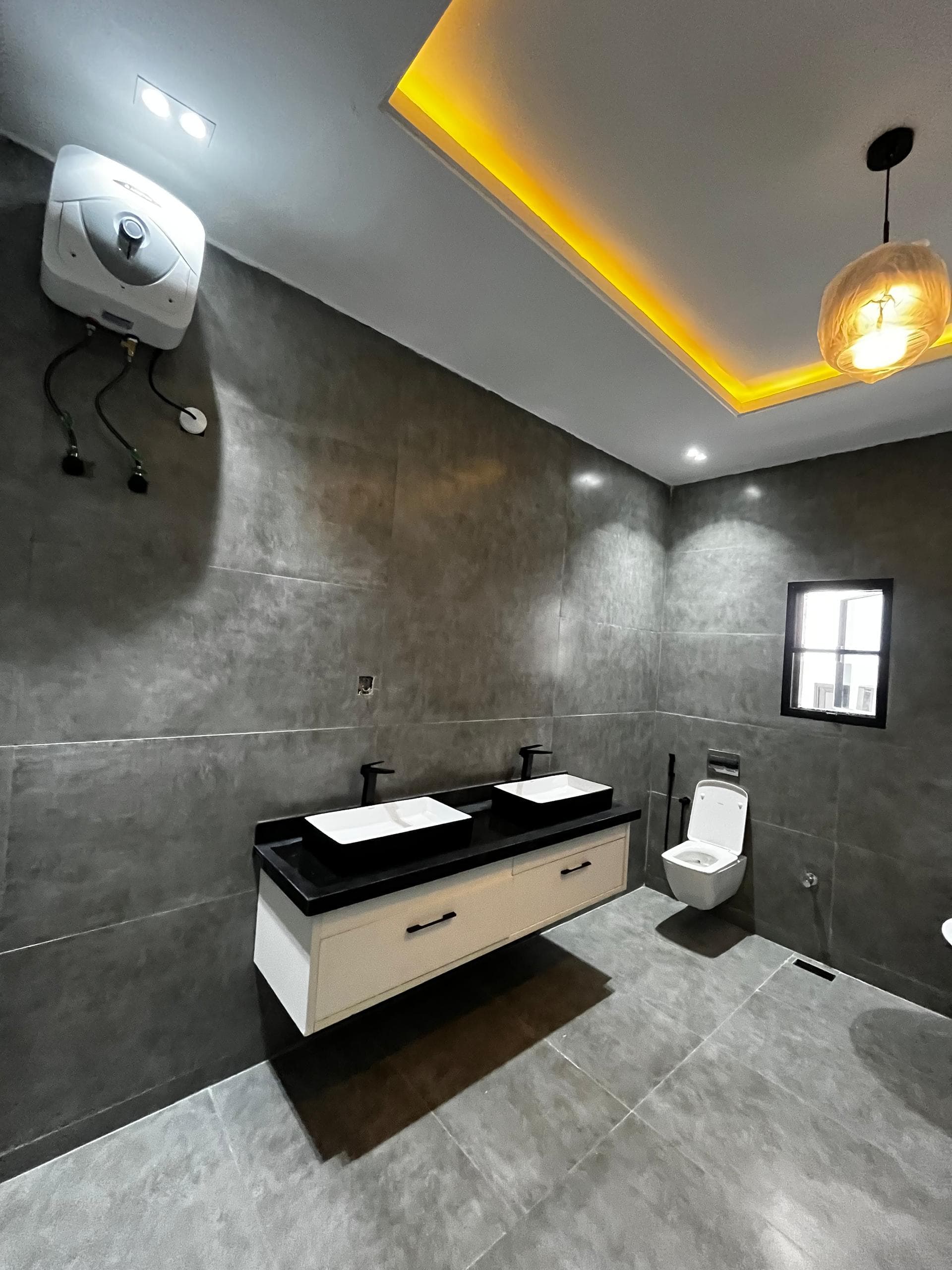 WhatsApp Image 2025-10-03 at 2.51.30 PM (4)