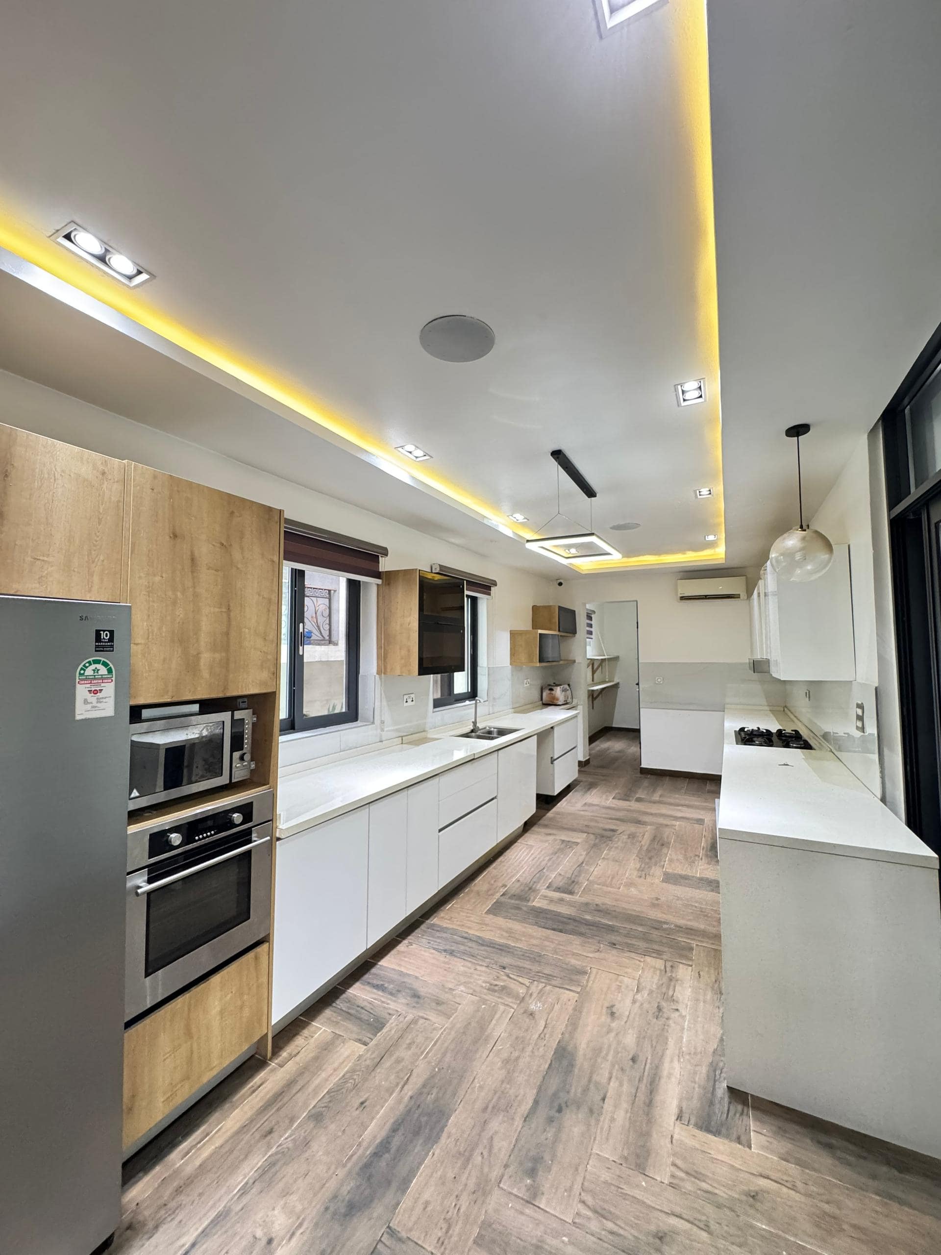 WhatsApp Image 2025-10-08 at 3.01.19 PM (2)