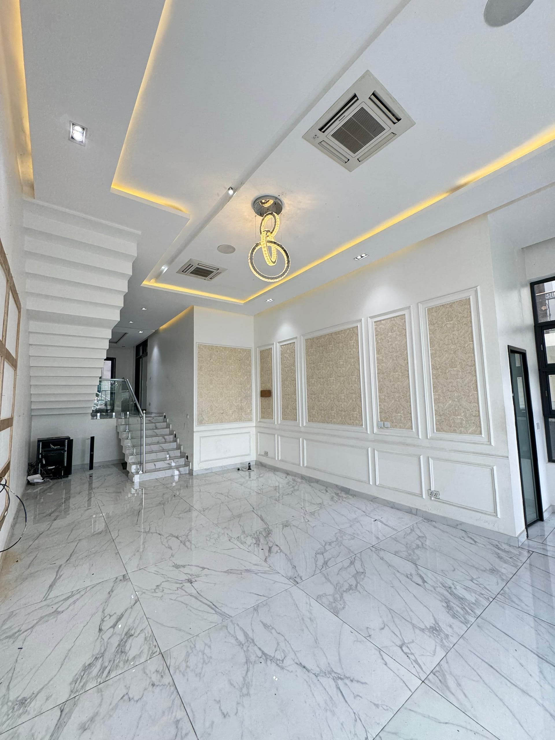 WhatsApp Image 2025-10-08 at 3.01.20 PM (1)