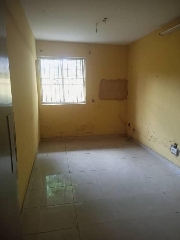 photo_5764729088248580893_x