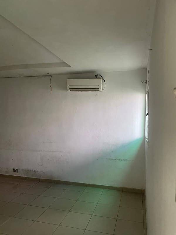 photo_5769246470426004252_x