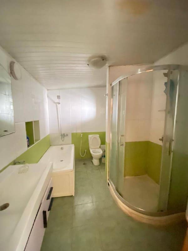 photo_5893153704230194294_x