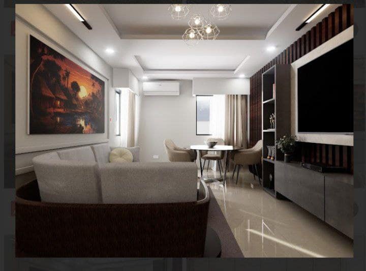 photo_5787492015485422977_x