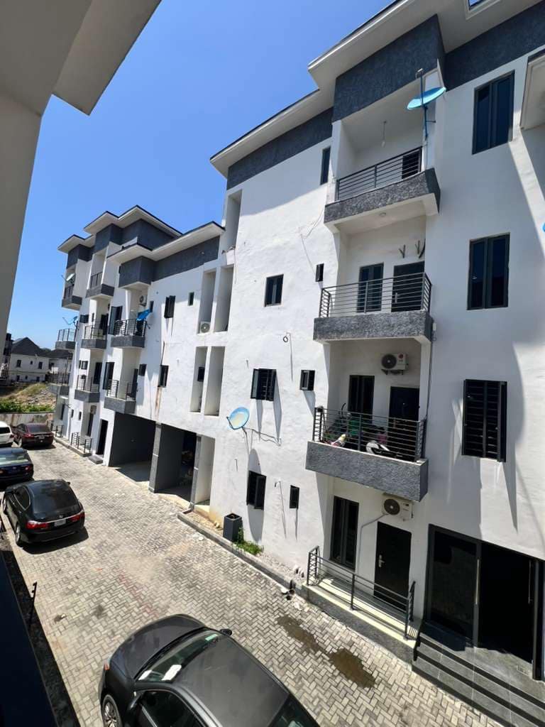 photo_6023899694196967626_y