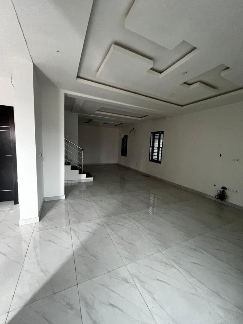 WhatsApp Image 2025-09-11 at 4.20.24 PM (1)