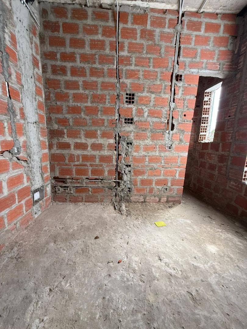 photo_5766994670612319004_y