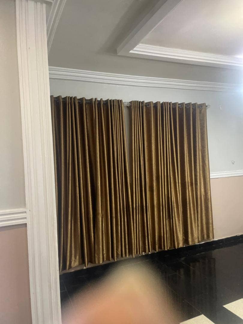 photo_5769246470426004304_y (1)