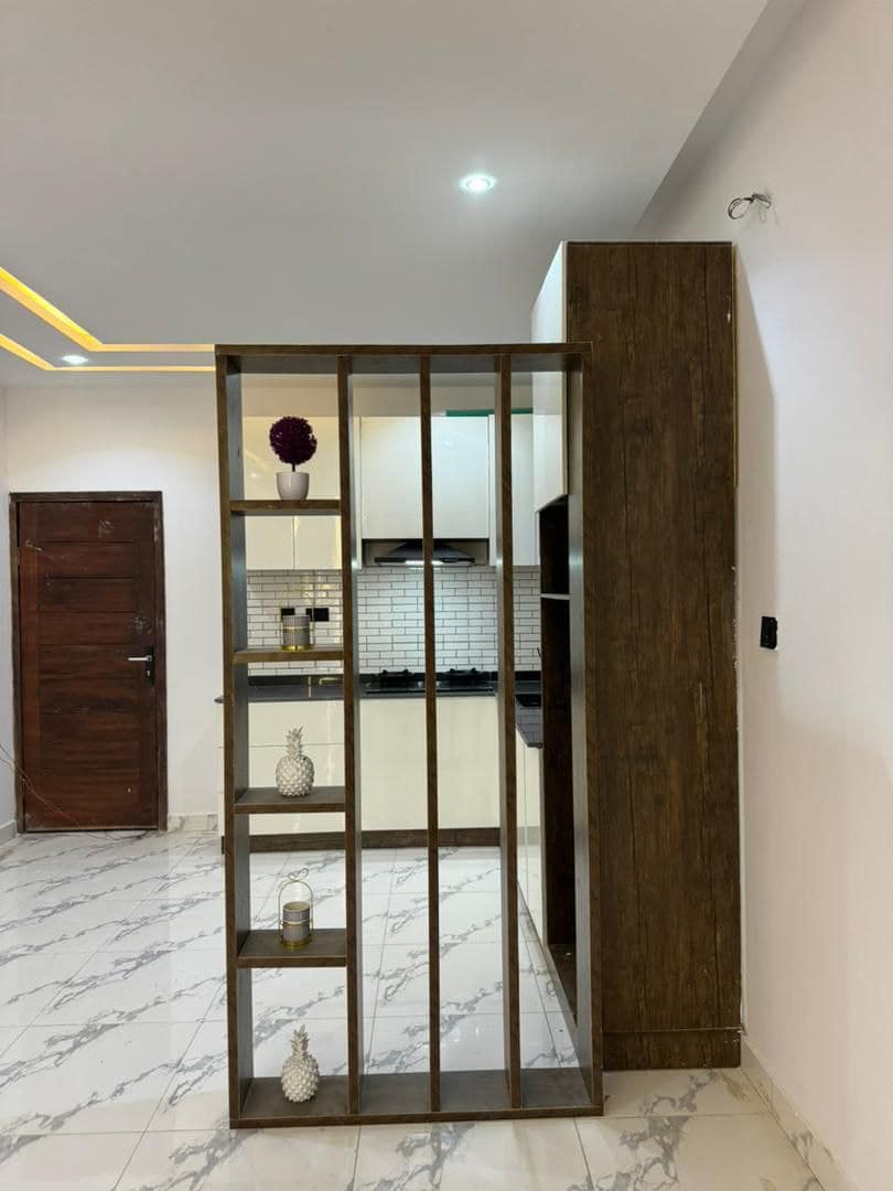 photo_6023965969837311944_y