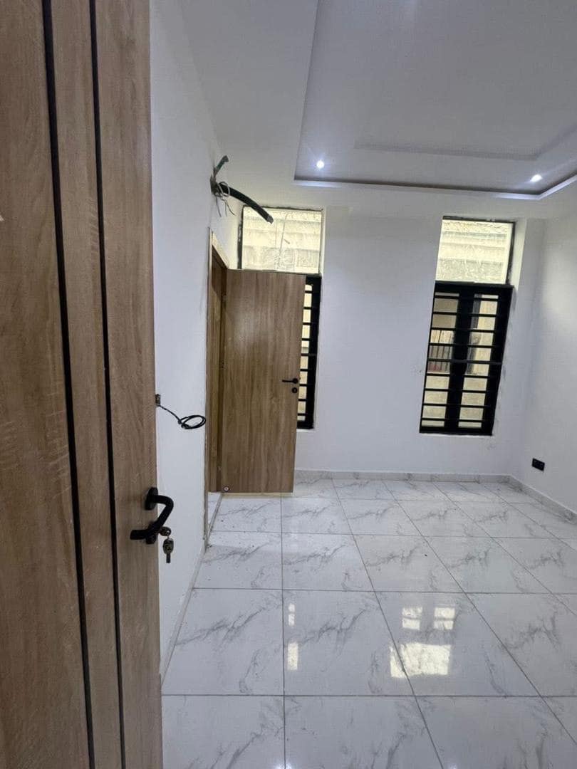 photo_6037247941455580262_y