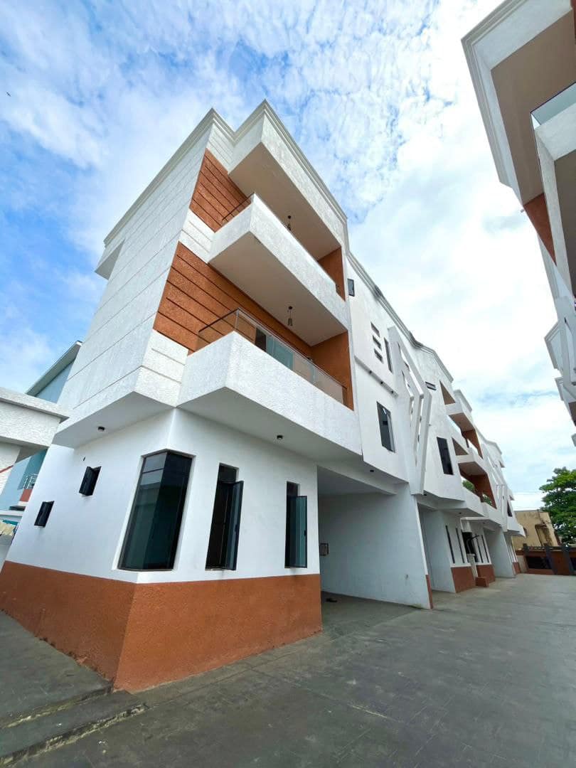 photo_5976809234680712328_y