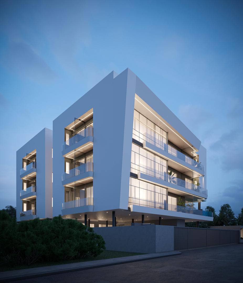 photo_5812107452311342613_y