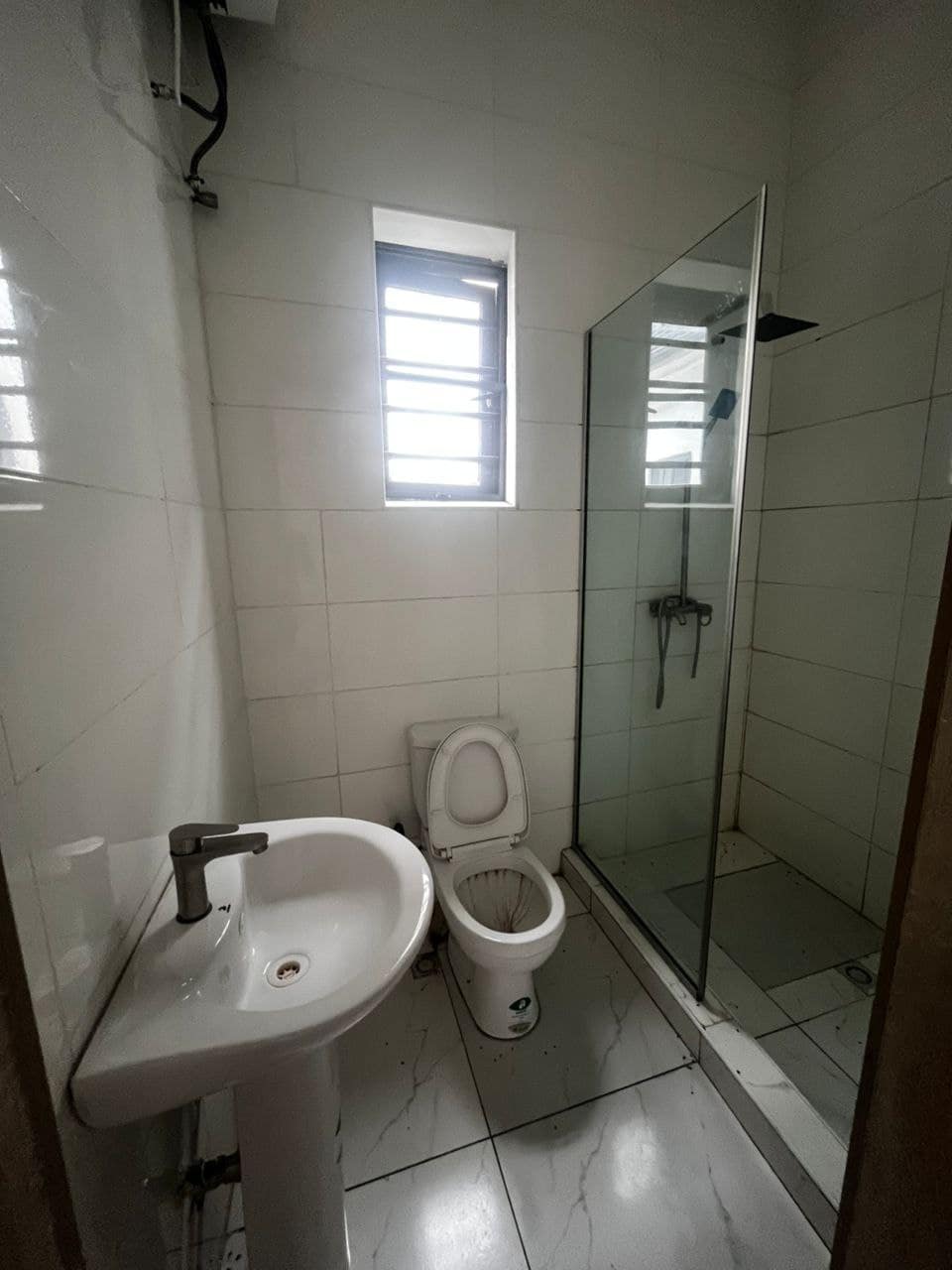 photo_5764729088248580905_y