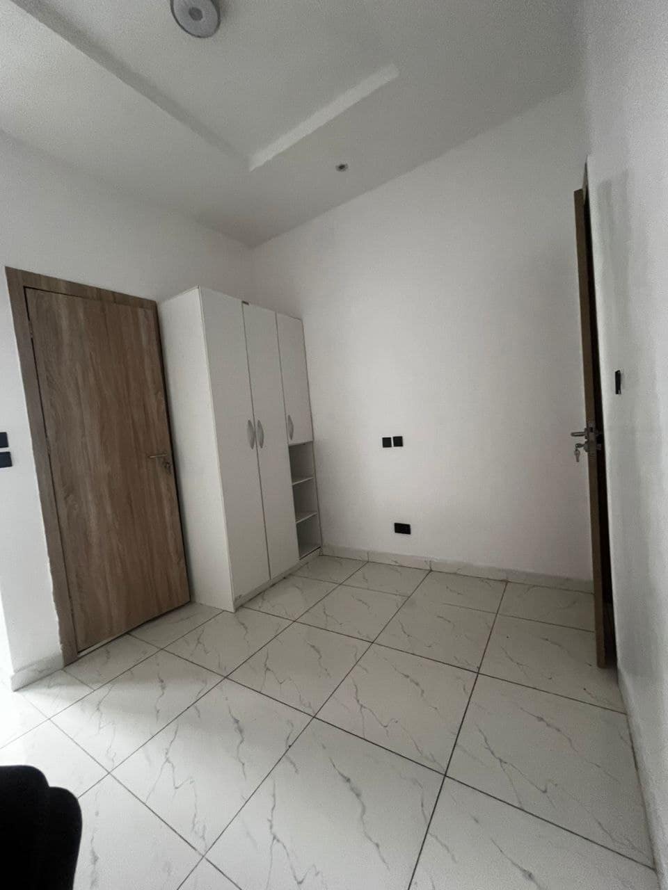 photo_5764729088248580908_y