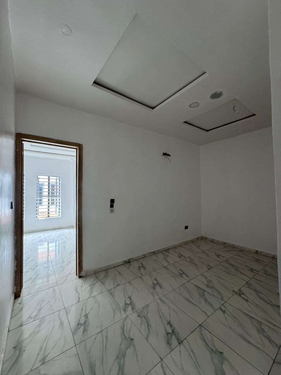 photo_5764729088248580931_y