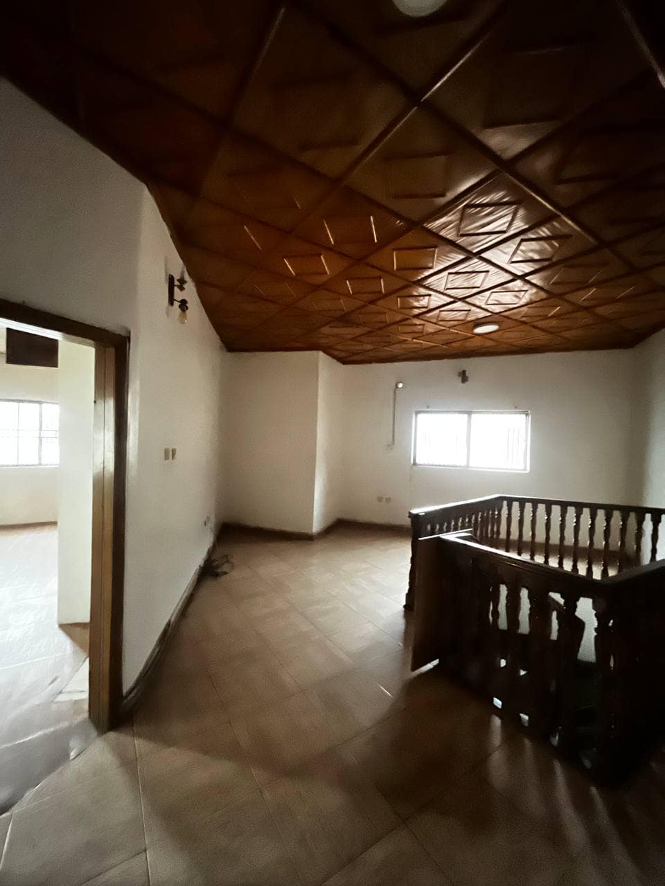 photo_5766994670612319343_y