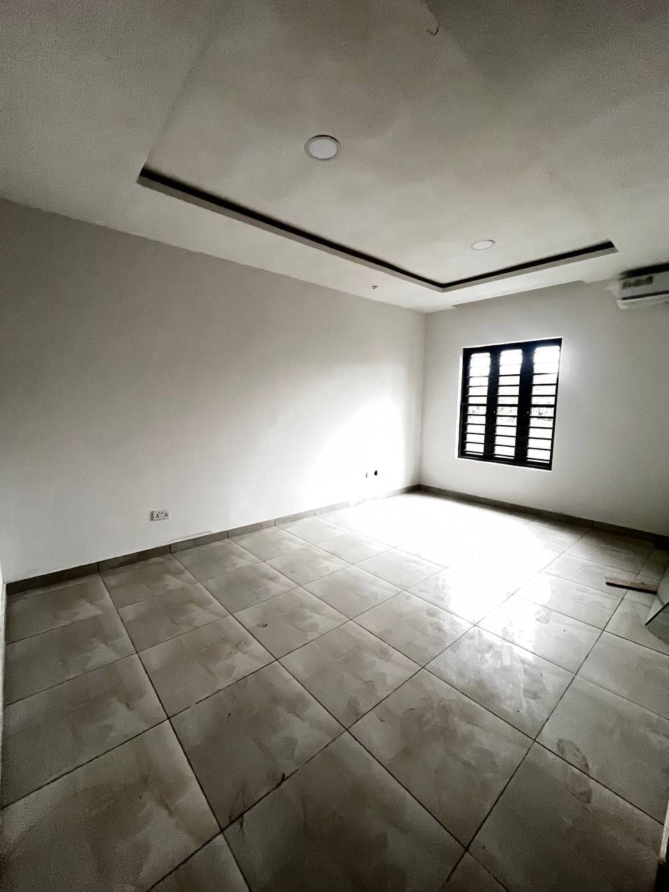 photo_5766994670612319359_y