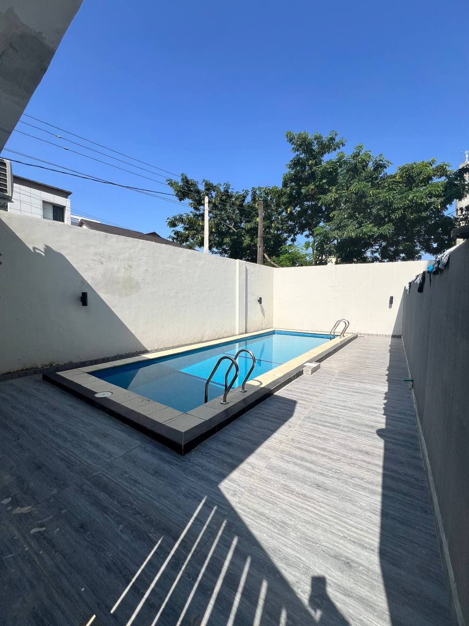 photo_5999241359237696512_y