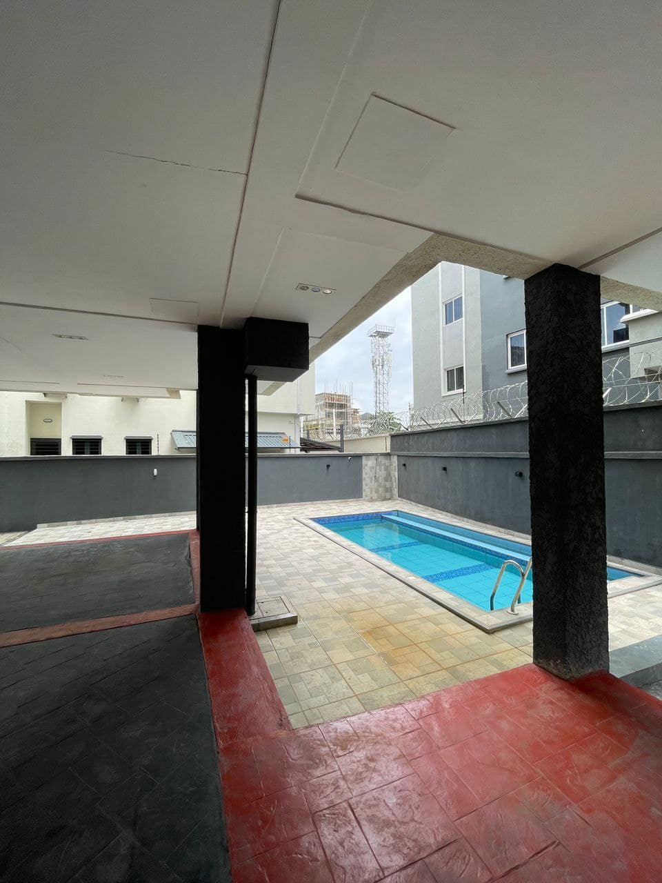 photo_6001493159051381734_y