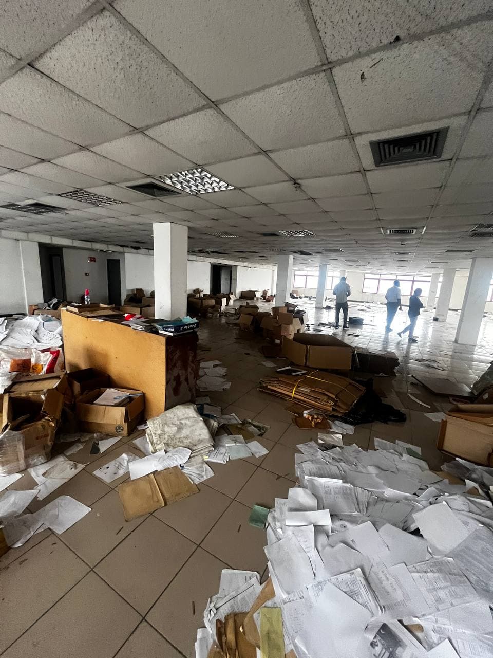 photo_6014971603944851295_y (1)