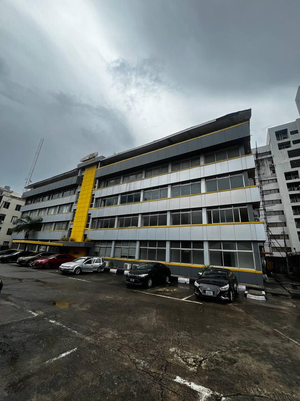 photo_6014971603944851312_y