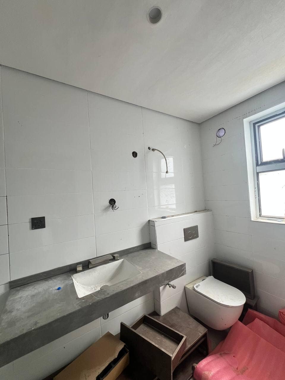 photo_6014971603944851595_y