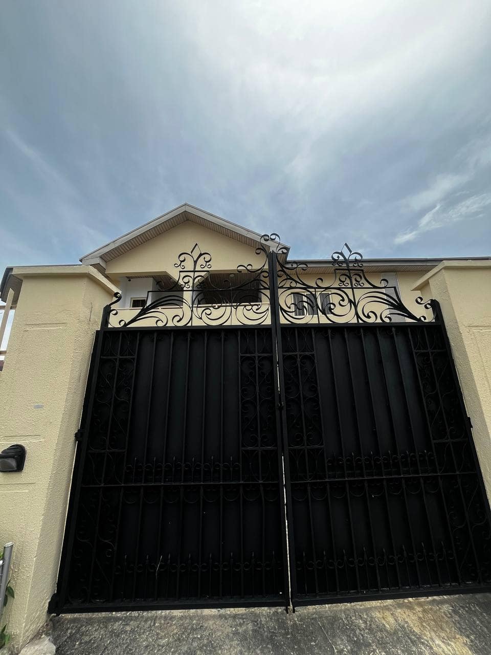 photo_6023899694196967418_y