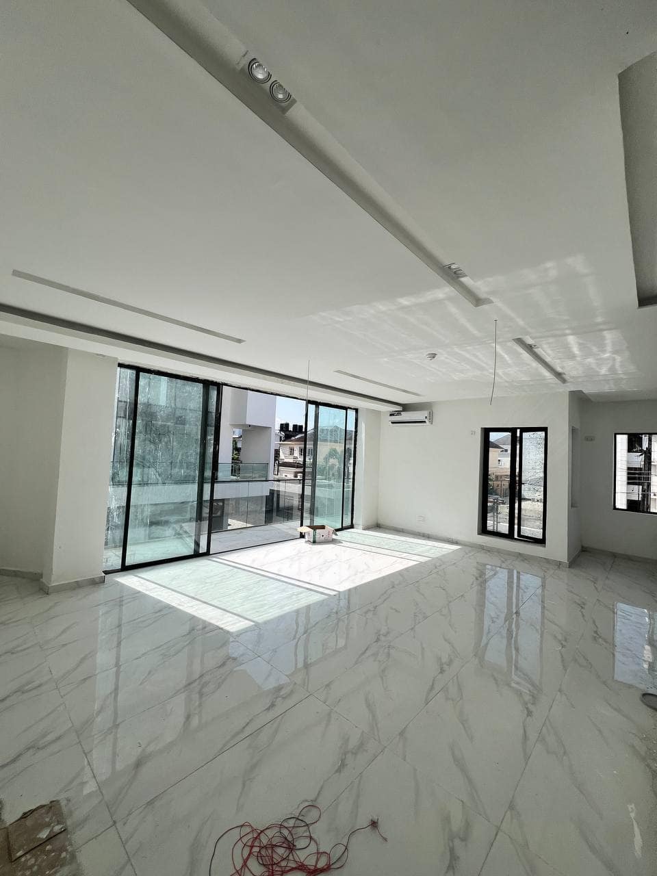 photo_6023899694196967422_y