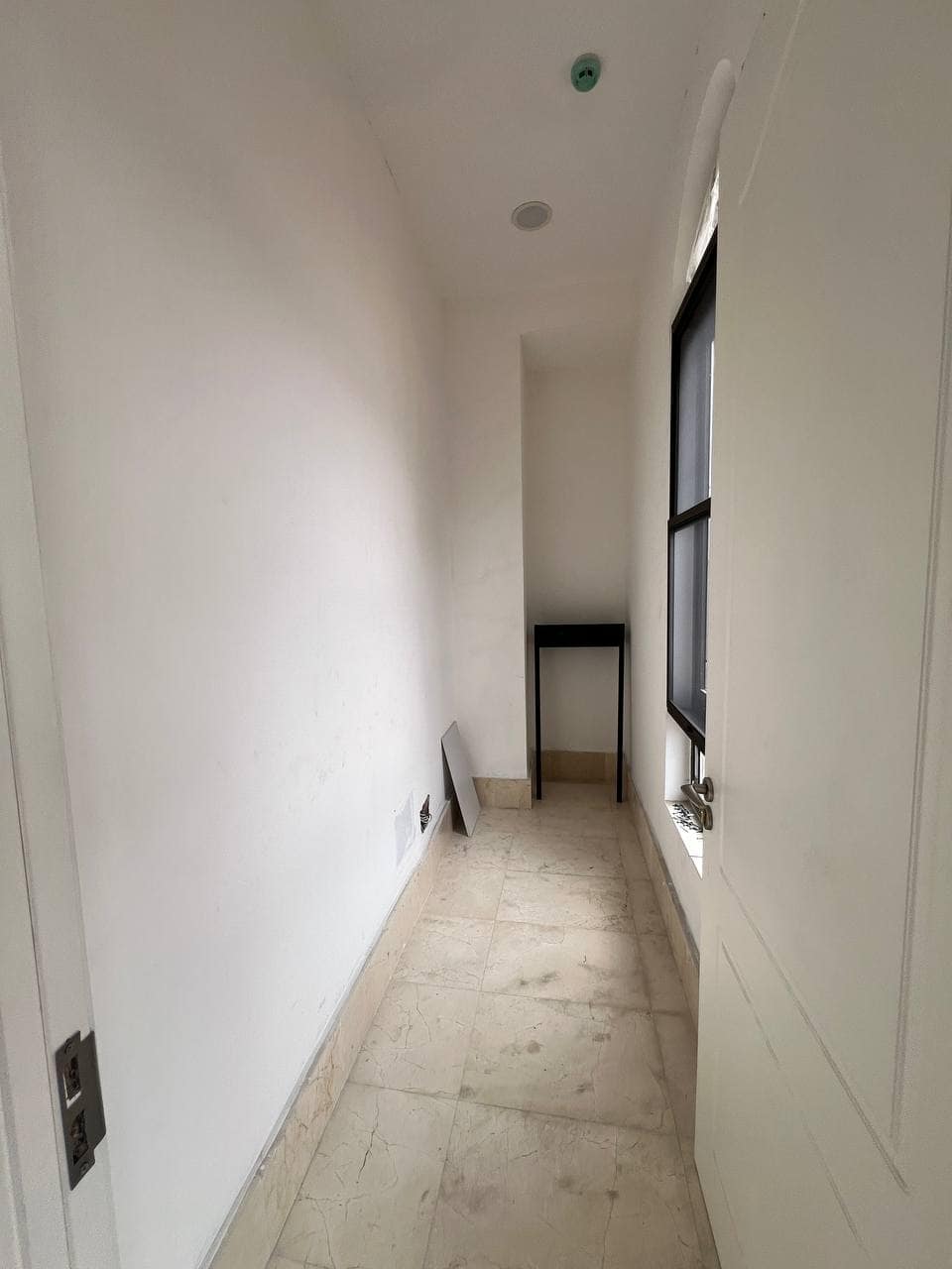 photo_6023899694196967440_y