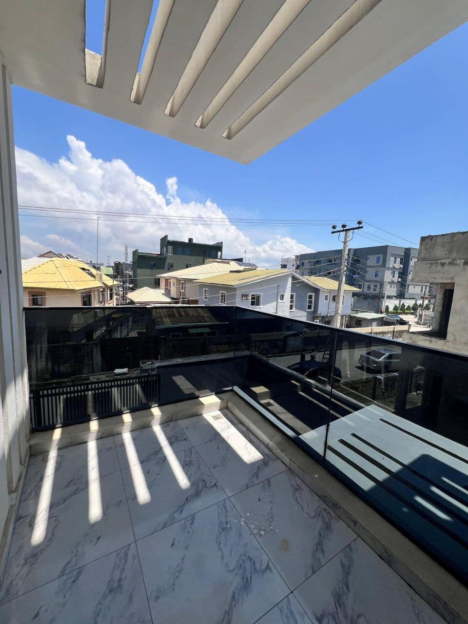 photo_6023899694196967664_y