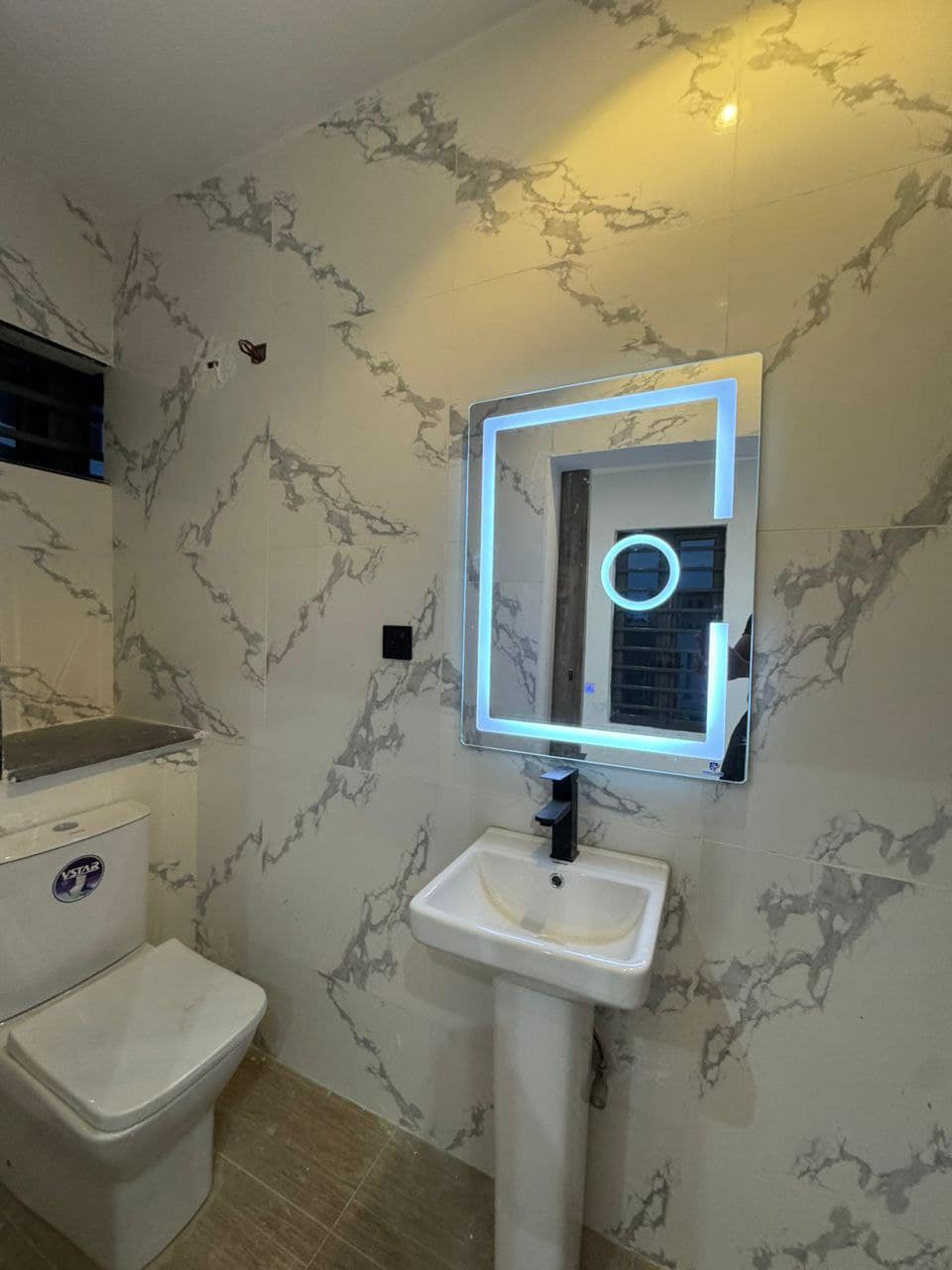 photo_6023965969837311954_y