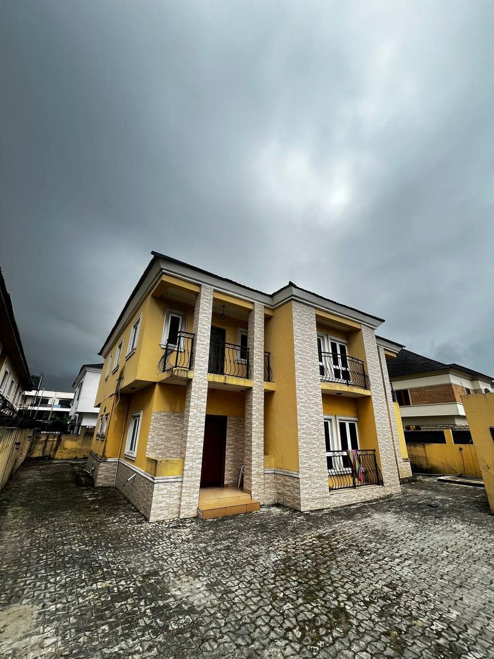 photo_6026217769650996934_y