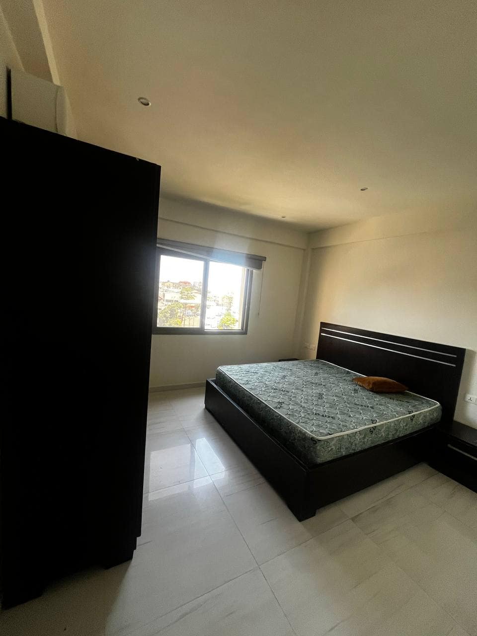 photo_6035022547100830648_y