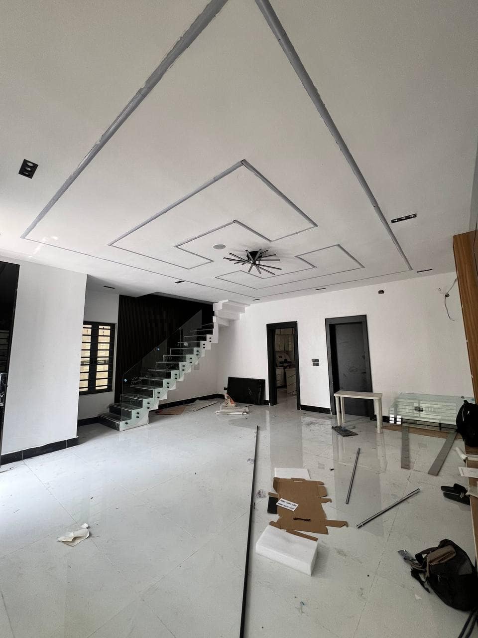 photo_6037247941455580165_y