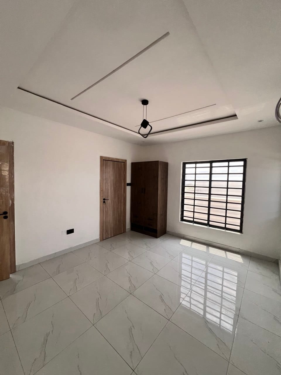 photo_6037247941455580211_y