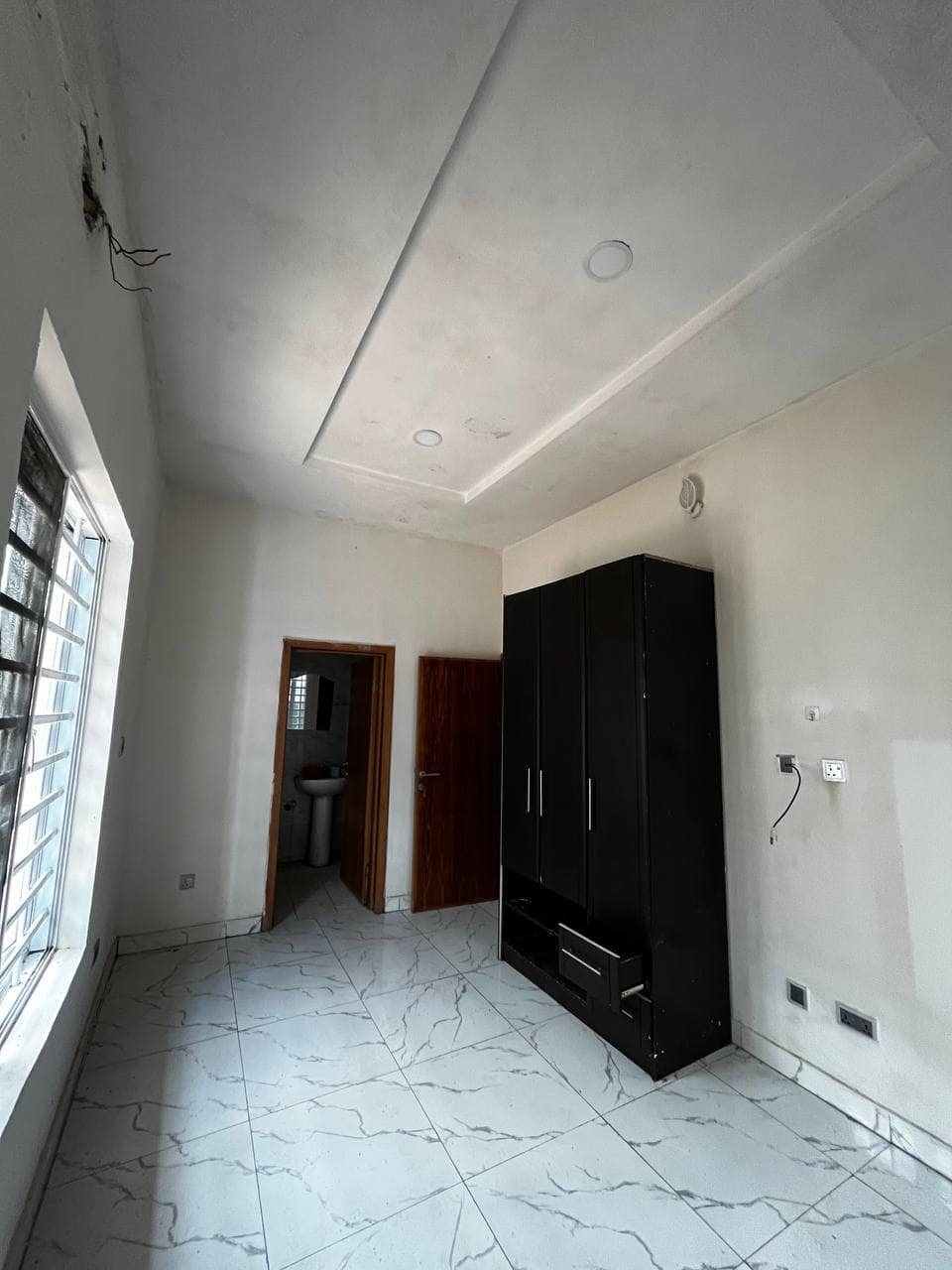 photo_6039499741269265386_y