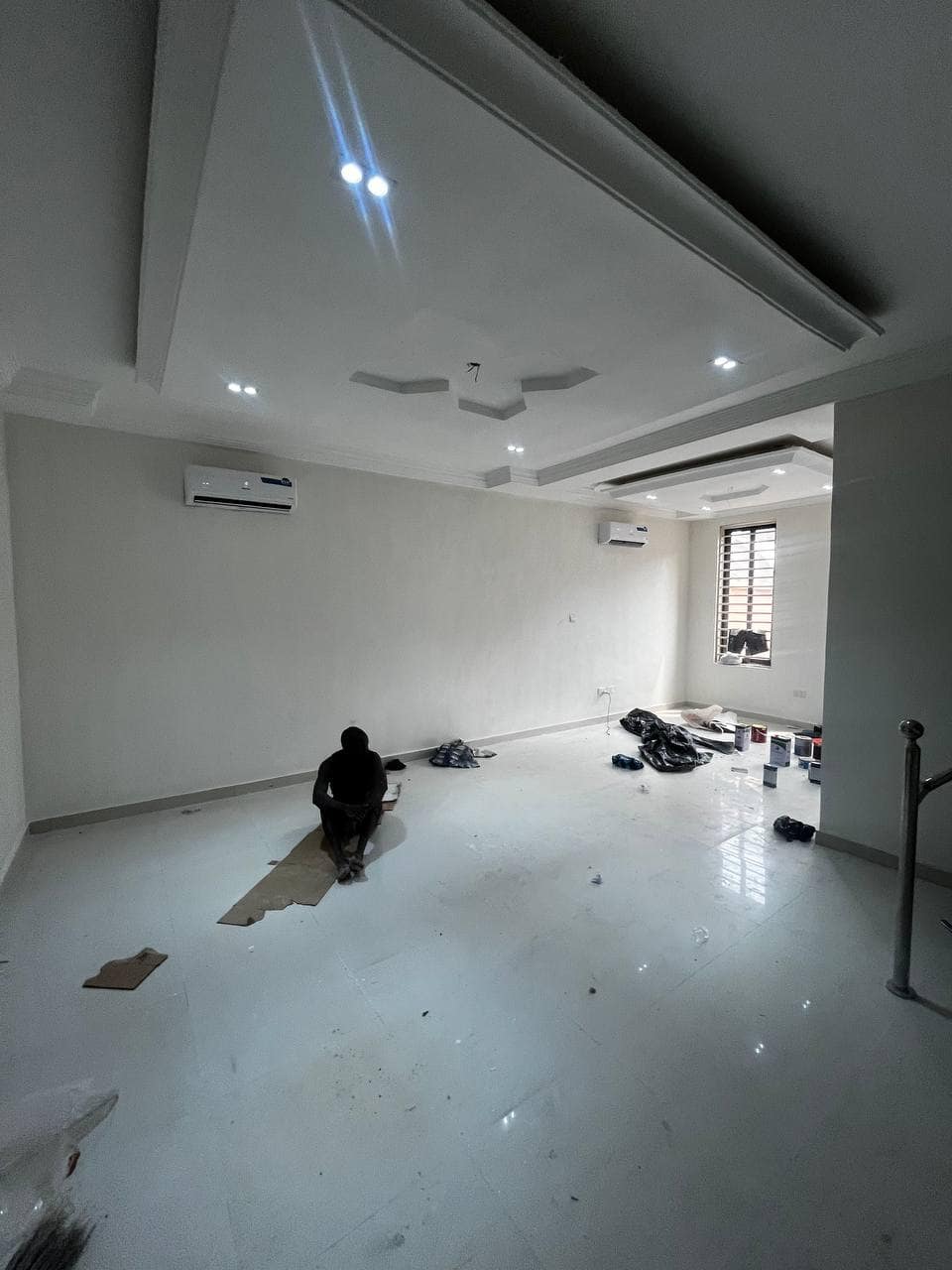 photo_6039499741269265402_y