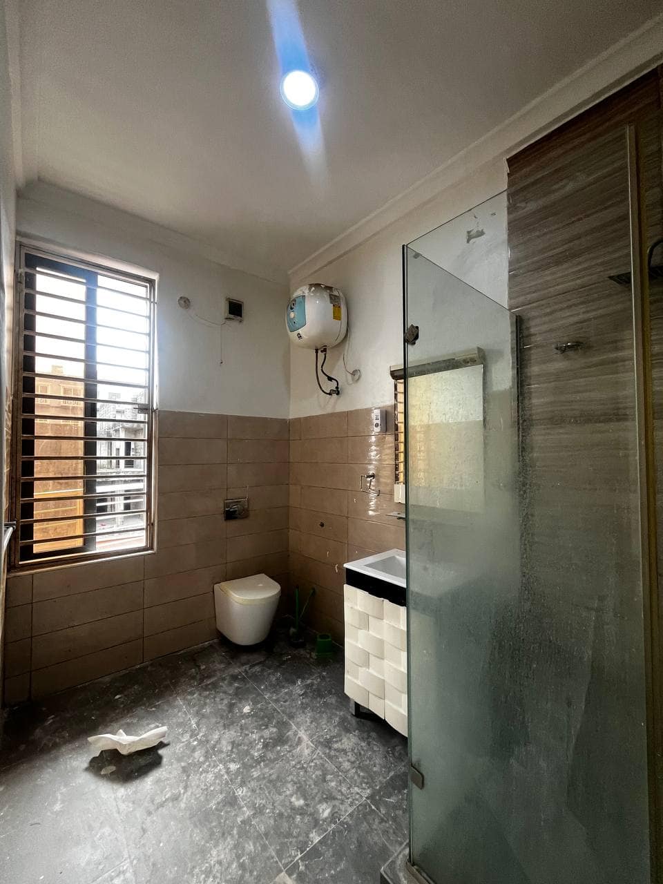 photo_6039499741269265408_y