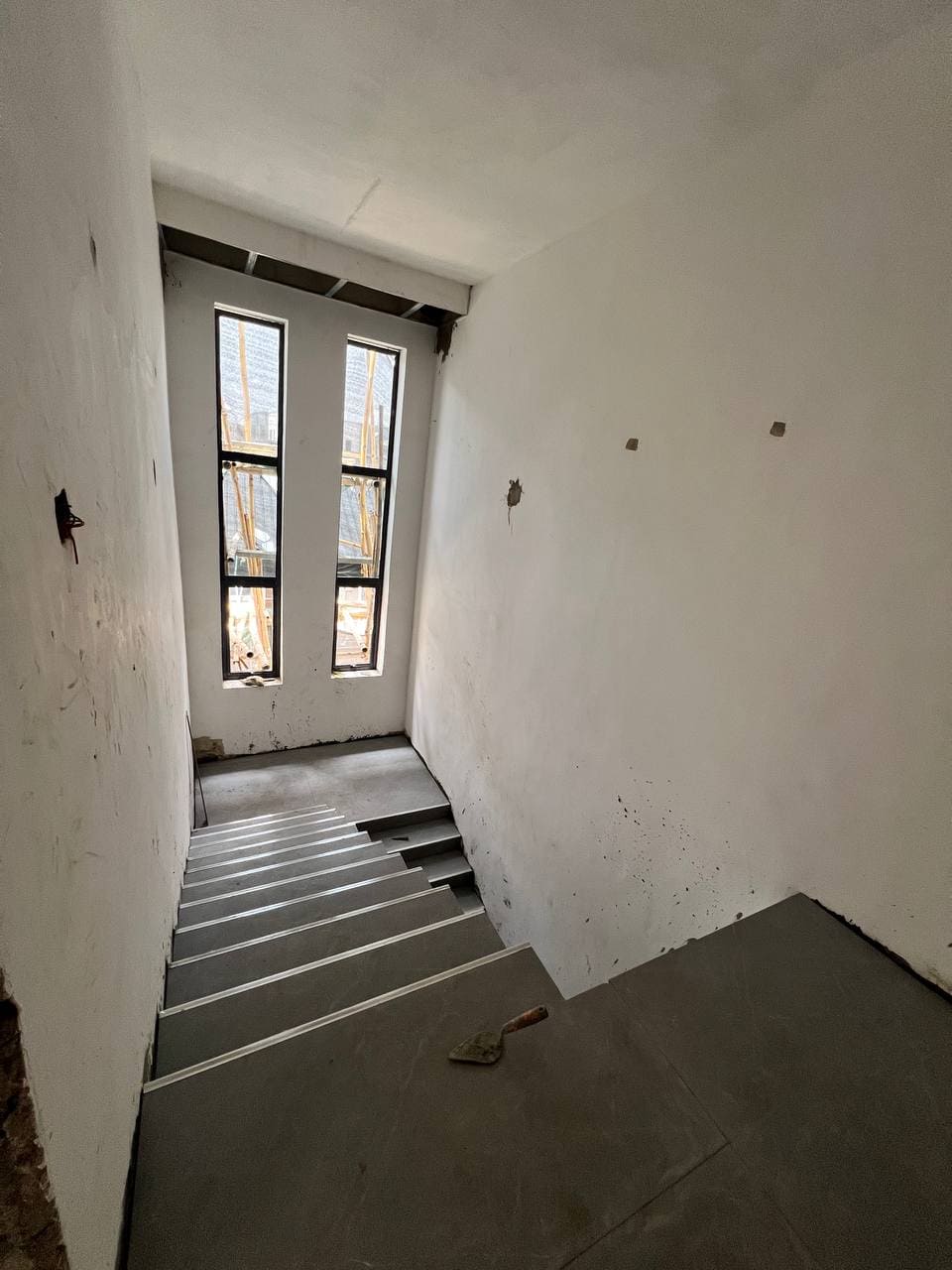 photo_6044223702783691742_y