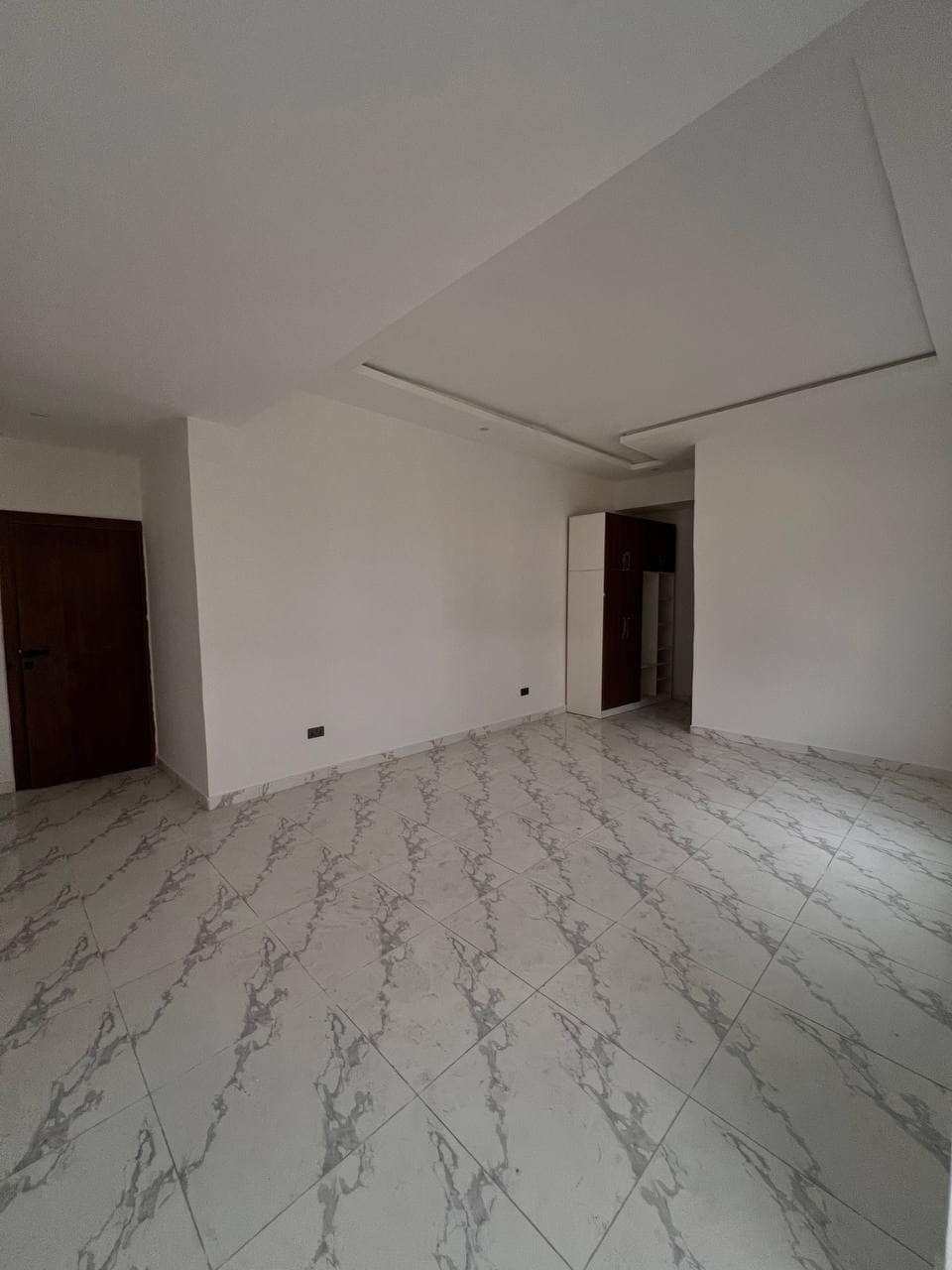 photo_6044223702783691771_y