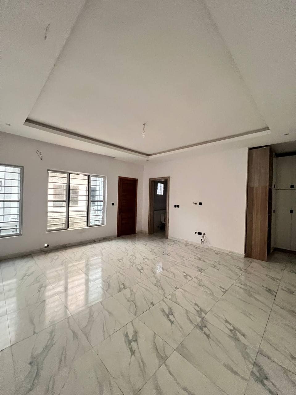 photo_5776125912817535861_y