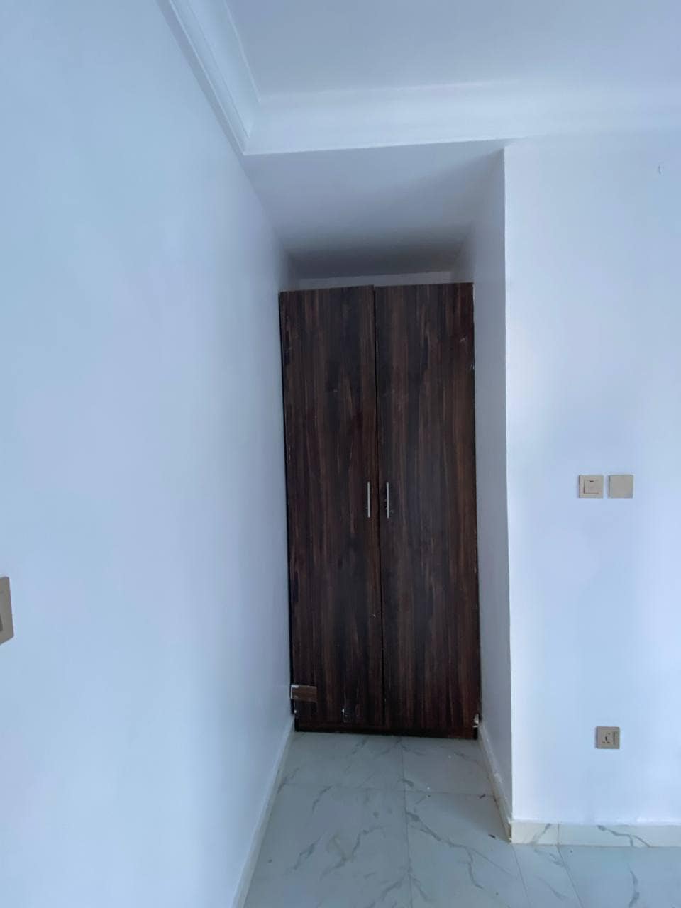 photo_5789789105729243953_y